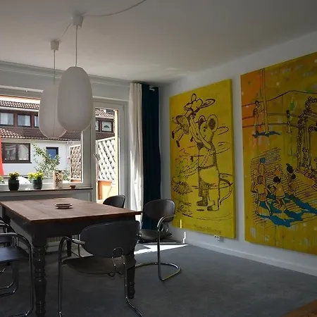 Apartment Ferienwohnung *